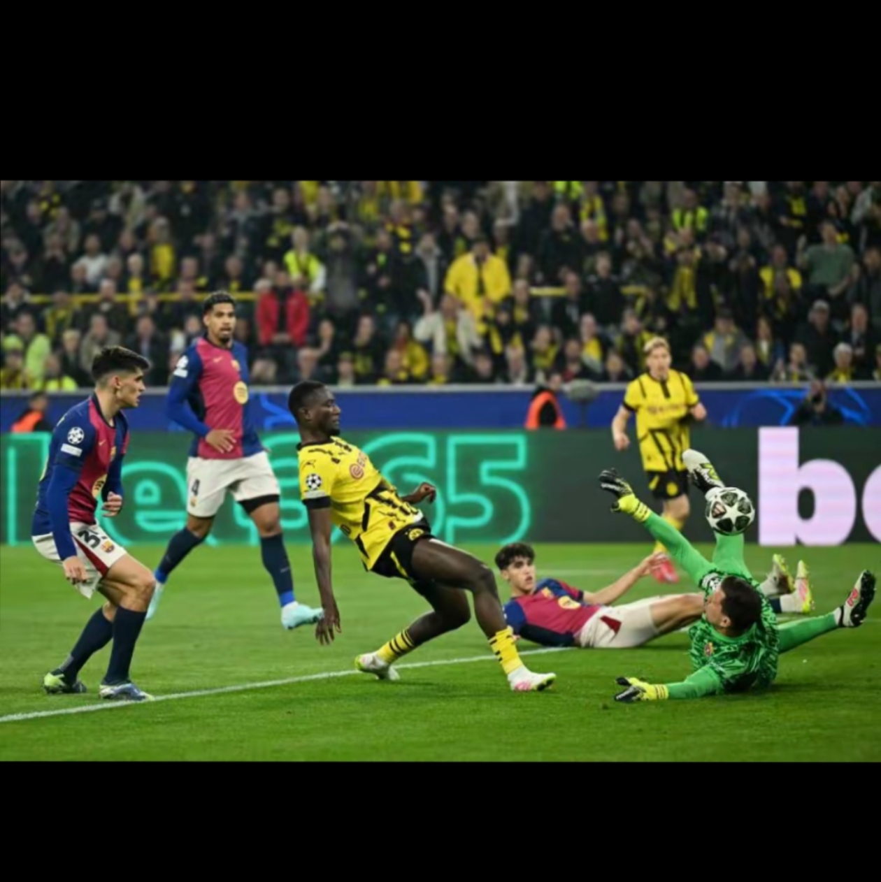 包含巴萨主场平局,实力受质疑成焦点评判的词条 包含巴萨主场平局,实力受质疑成焦点评判的词条