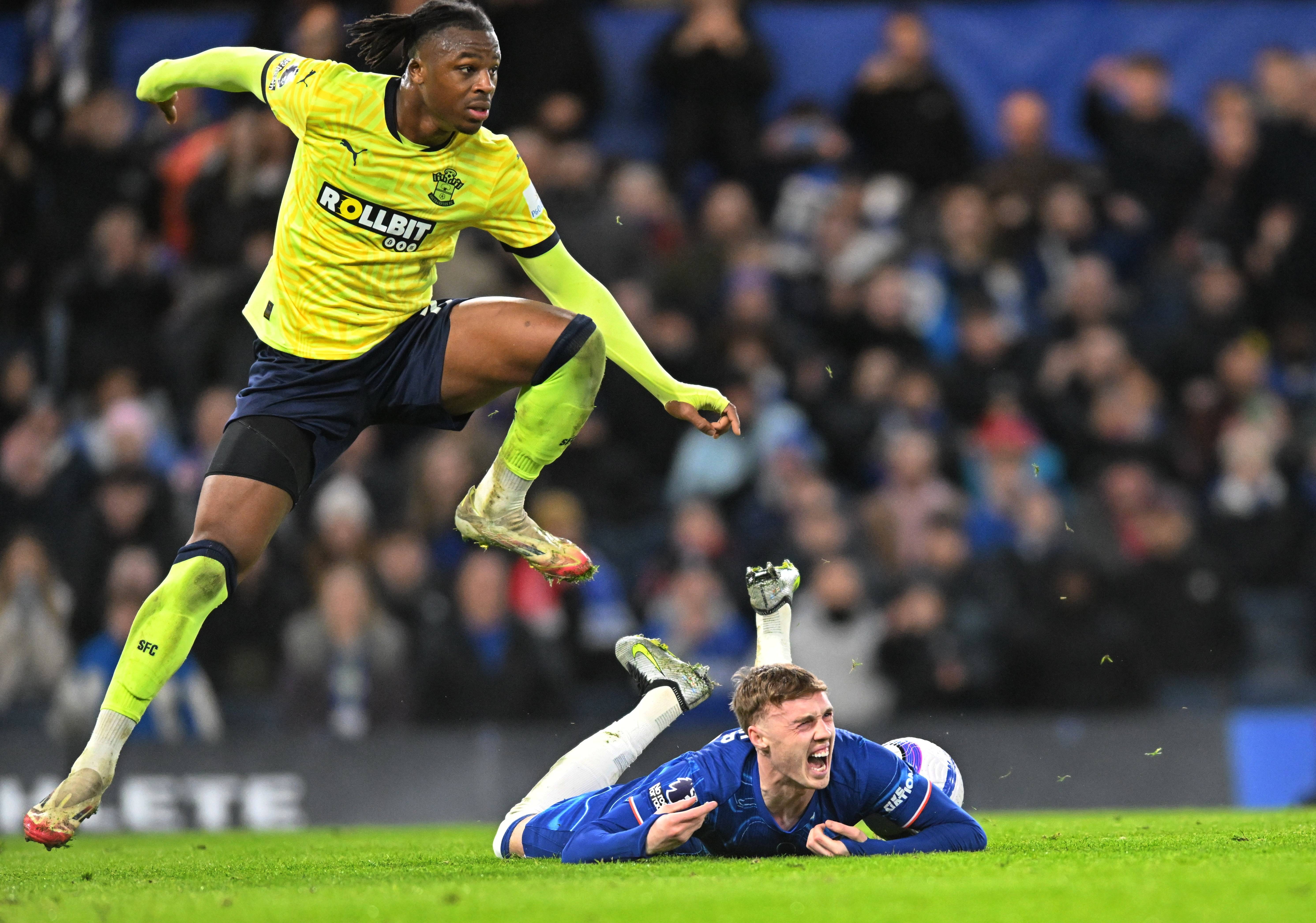 关于切尔西客场大胜,进入前四位置的信息 关于切尔西客场大胜,进入前四位置的信息