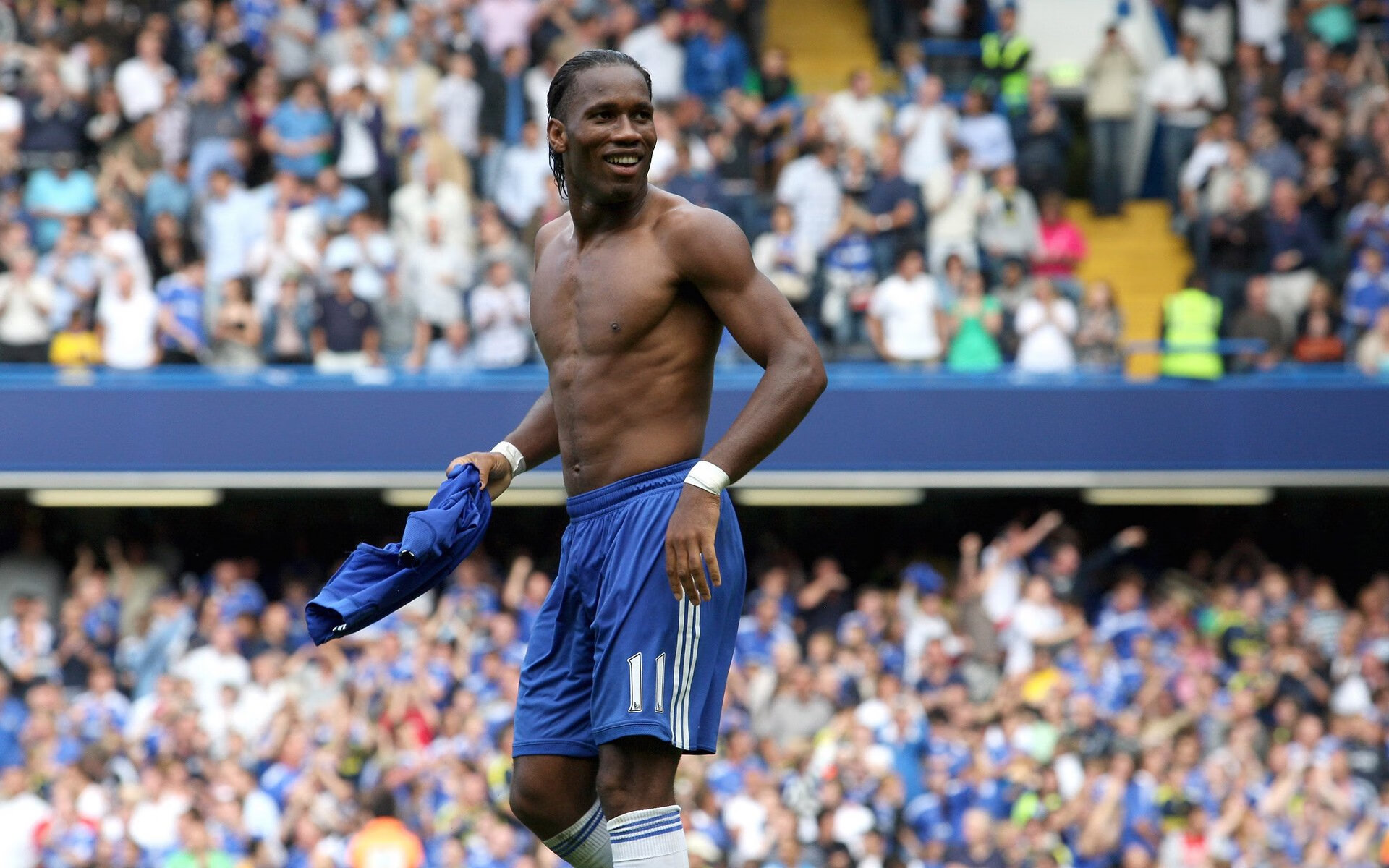 玻利维亚鏖战葡萄牙启示录,阿克在英超争冠战中的南美式接管